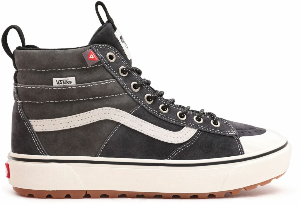  VANS MTE™ shoes