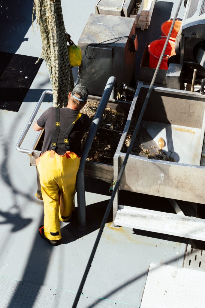 Fisherman Shoes: Navigating Between Style and Safety with Essential Footwear for Sea Farers fisherman shoes | shoestechnologies