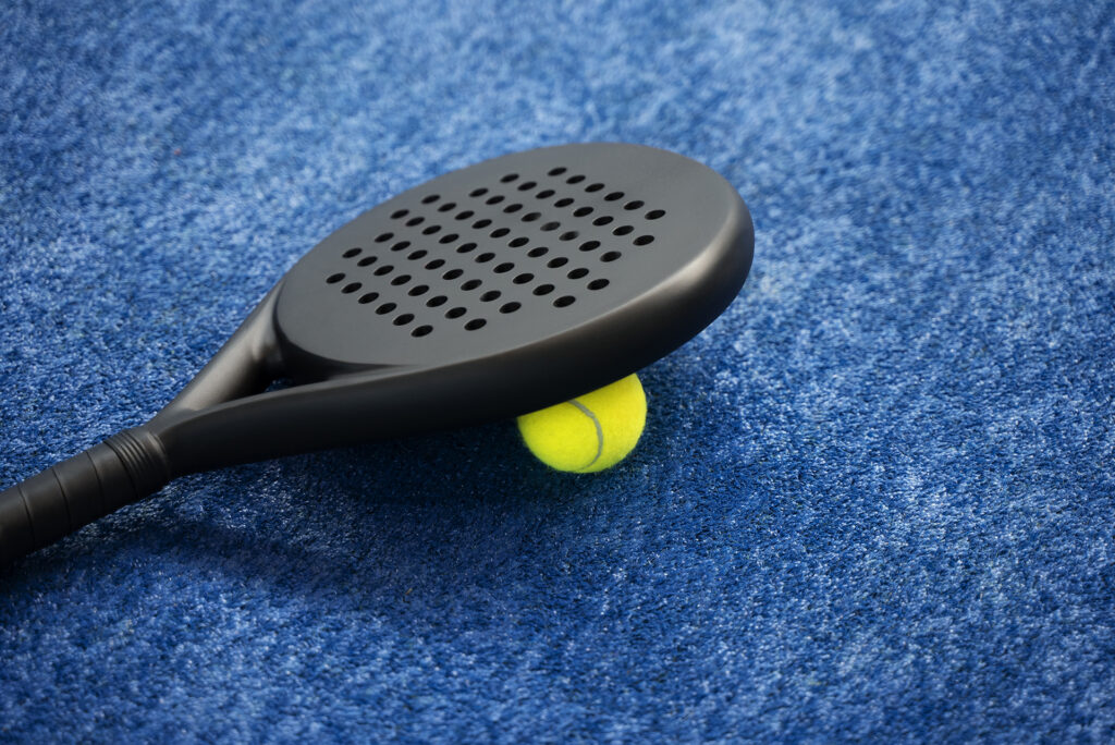 How to choose the best padel shoes: what you need to know How to choose the best padel shoes: what you need to know