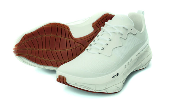 Safety shoes and sustainability can match