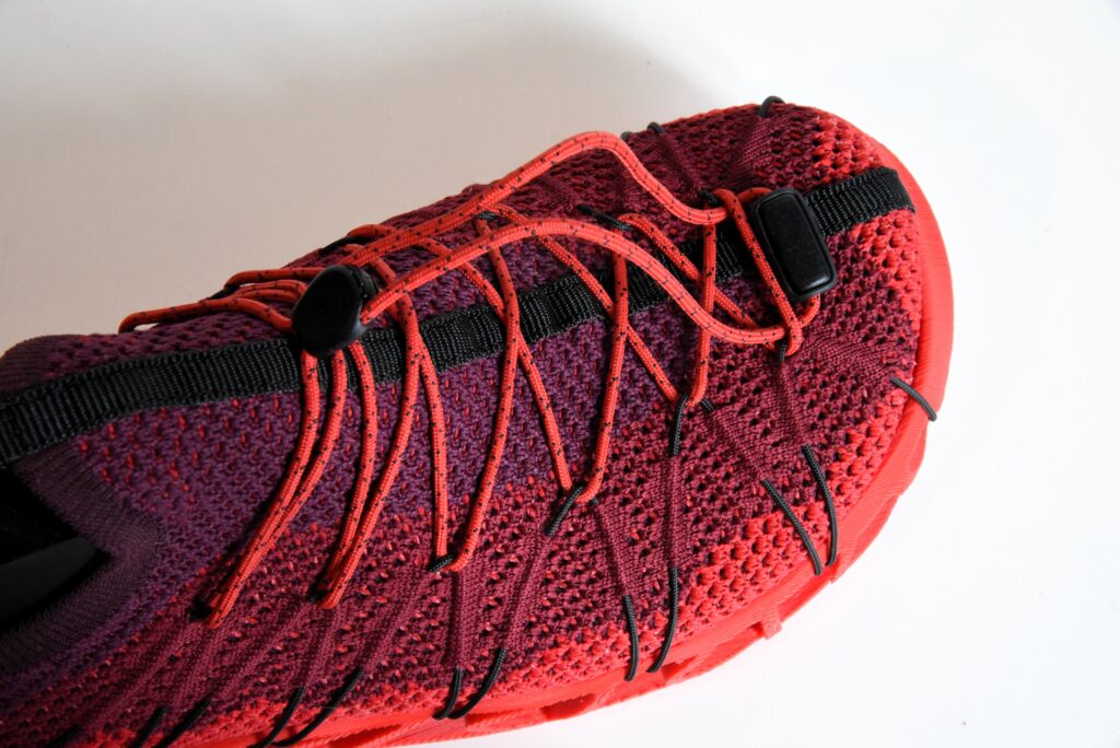 Innovative outdoor shoe concept. <br>The horizons of 3D printing Innovative outdoor shoe concept. <br>The horizons of 3D printing